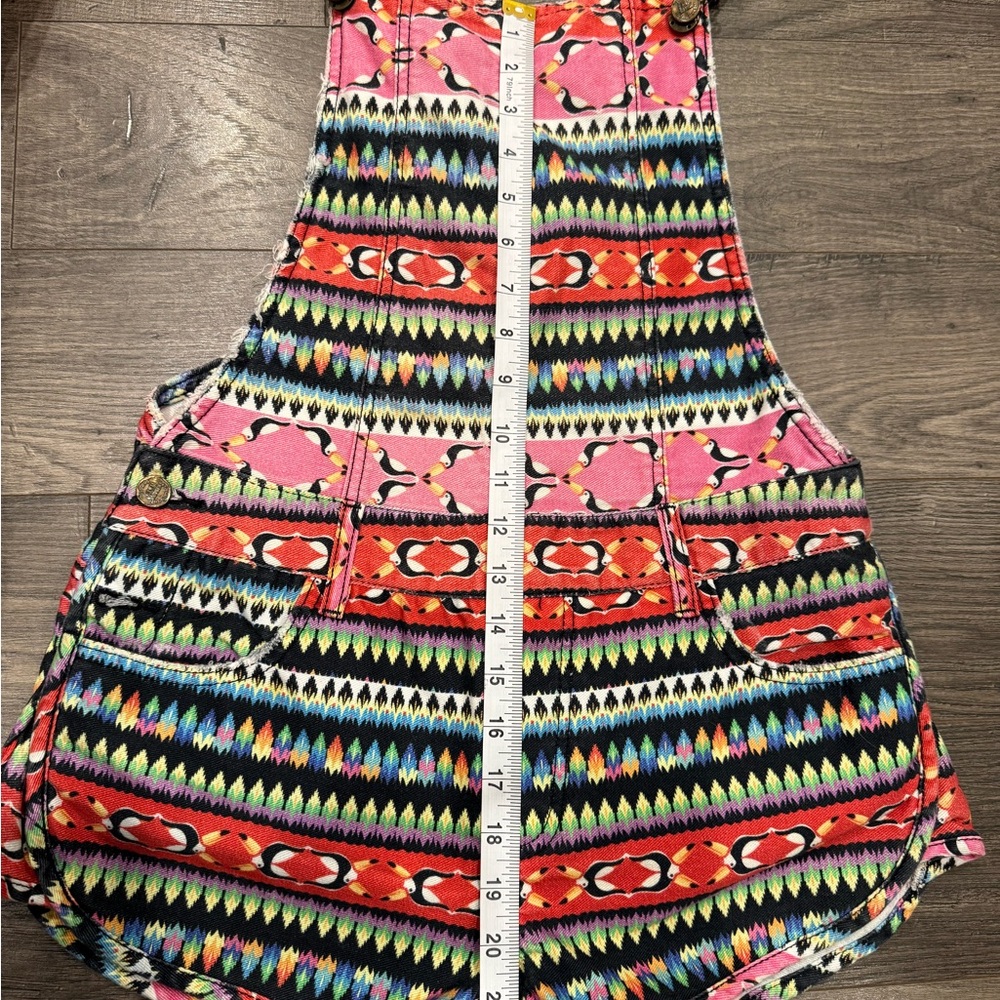 FARM Rio OS Petite Overall Shorts. Toucan Print. Funky, Beach, Colorful, Vibrant - Picture 9 of 9